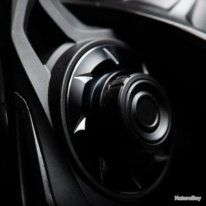 Moulinet Spinning Savage Gear SGS8 14 000 H 6 Moulinet Spinning Savage Gear SGS8 14 000 H – Image 4