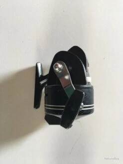 Moulinets De Pêche Vintage Daiwa 9300C Et 9300A -Magasin De Matériel De Pêche 00004 Moulinets de peche vintage Daiwa 9300C et 9300A