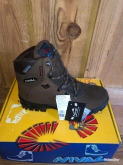 HANGAR33 CHAUSSURES NIVAL MONTERO MARQUE ESPAGNOLE FABRIQUEE A LA MAIN TAILLE 45 -Magasin De Matériel De Pêche 00006 HANGAR33 CHAUSSURES NIVAL MONTERO MARQUE ESPAGNOLE FABRIQUEE A LA MAIN TAILLE 45