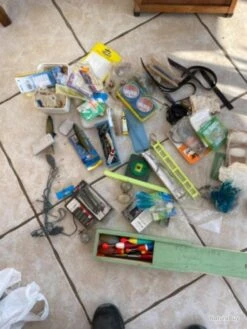 Lot Accessoires De Pêche Environ 12 Kilos -Magasin De Matériel De Pêche 00007 Lot accessoires de peche environ 12 kilos