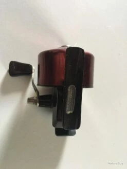 Moulinets De Pêche Vintage Daiwa 9300C Et 9300A -Magasin De Matériel De Pêche 00007 Moulinets de peche vintage Daiwa 9300C et 9300A