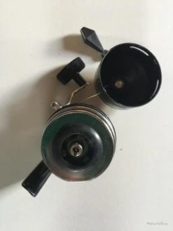 Moulinets De Pêche Vintage Daiwa 9300C Et 9300A -Magasin De Matériel De Pêche 00008 Moulinets de peche vintage Daiwa 9300C et 9300A