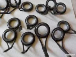 Anneau Mono Patte N2 23 Anneau Mono Patte N2 -Magasin De Matériel De Pêche 00010 Anneau mono patte n2