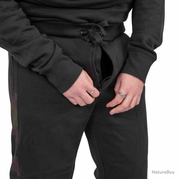 Avid Carp Distortion Onesie L 12 Avid Carp Distortion Onesie L – Image 10